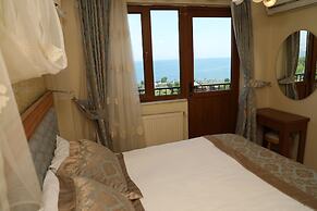 Sea House Suites