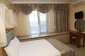Sea House Suites