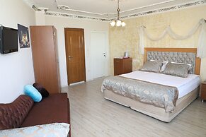 Sea House Suites