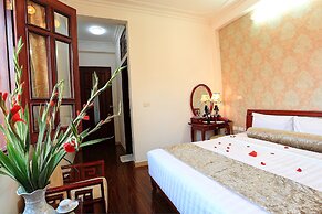 Luxury Hotel