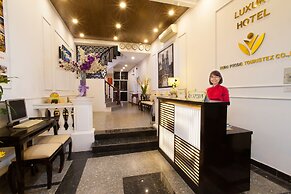 Luxury Hotel