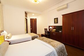 Luxury Hotel