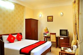 Luxury Hotel