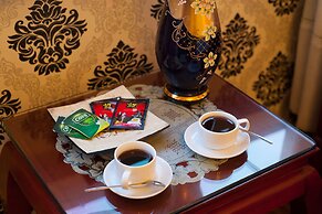 Luxury Hotel
