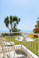 Aurora Beach Hotel