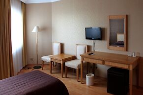 Hotel Rena