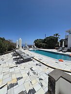 Anthonas Apartments