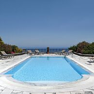 Anthonas Apartments