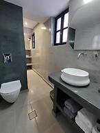 Anthonas Apartments