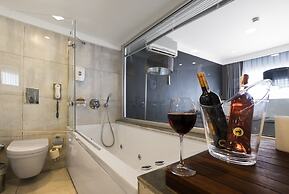 Efe Boutique Hotel