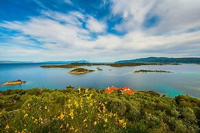Thalassokipos
