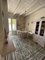 Antico Mondo Rooms & Suites