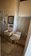 Antico Mondo Rooms & Suites