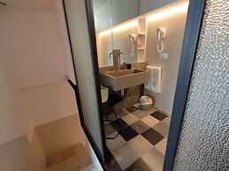 Antico Mondo Rooms & Suites
