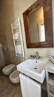Antico Mondo Rooms & Suites