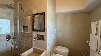 Antico Mondo Rooms & Suites