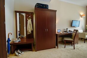 Hotel Trzebnica