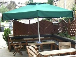 The Kinder Lodge
