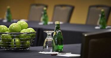 Staybridge Suites Hamilton Downtown by IHG