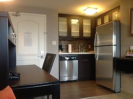 Staybridge Suites Hamilton Downtown by IHG