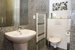 Film Hotel
