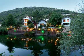 Beyaz Ev Agva - Adults Only