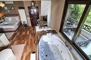 Beyaz Ev Agva - Adults Only