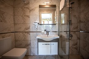 Beyaz Ev Agva - Adults Only