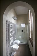 Apollo Suites