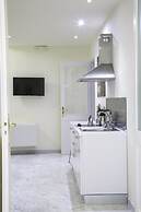 Apollo Suites