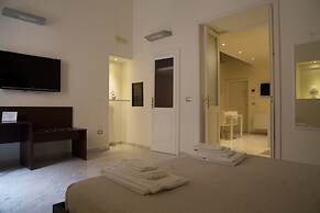Apollo Suites