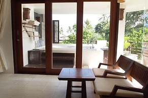 Evergreen Resort