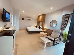 Evergreen Resort