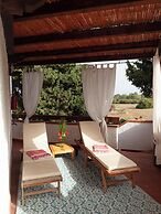 Nora Club Hotel