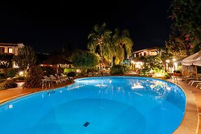 Nora Club Hotel