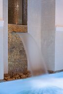 Nora Club Hotel