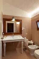 Nora Club Hotel