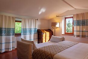 Nora Club Hotel