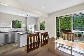 Bay View Villas