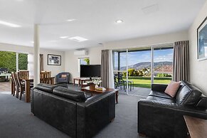 Bay View Villas