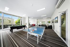 Bay View Villas