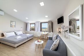 Faros Beach Hotel