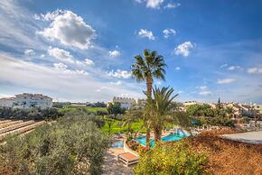 Captain Karas Holiday Apartments
