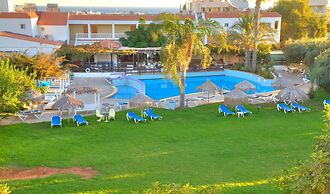 Captain Karas Holiday Apartments