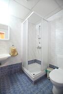 Captain Karas Holiday Apartments