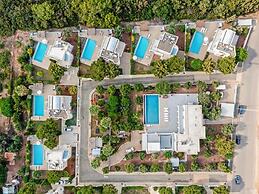 Azzurro Luxury Holiday Villas