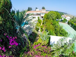 Fitos Inn Guest House