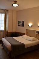 Hotel De La Porte Saint Pierre