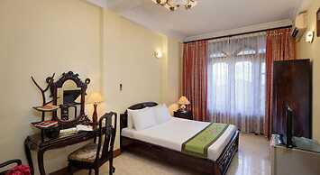 Lucky Hotel