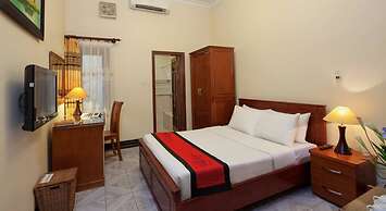 Lucky Hotel